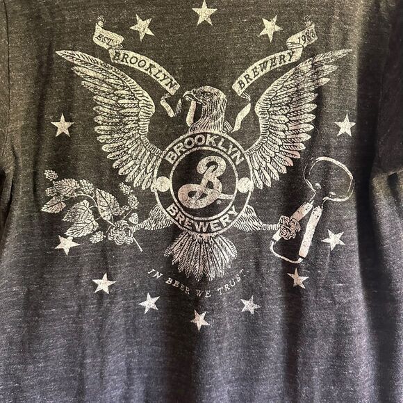 BROOKLYN BREWERY Graphic Logo Tee Dark Grey Medium - Picture 2 of 5